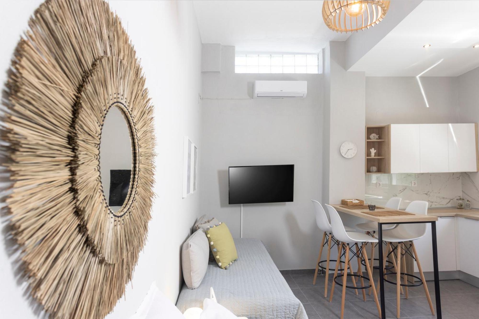 Polychrono Suite 1 Luaran gambar